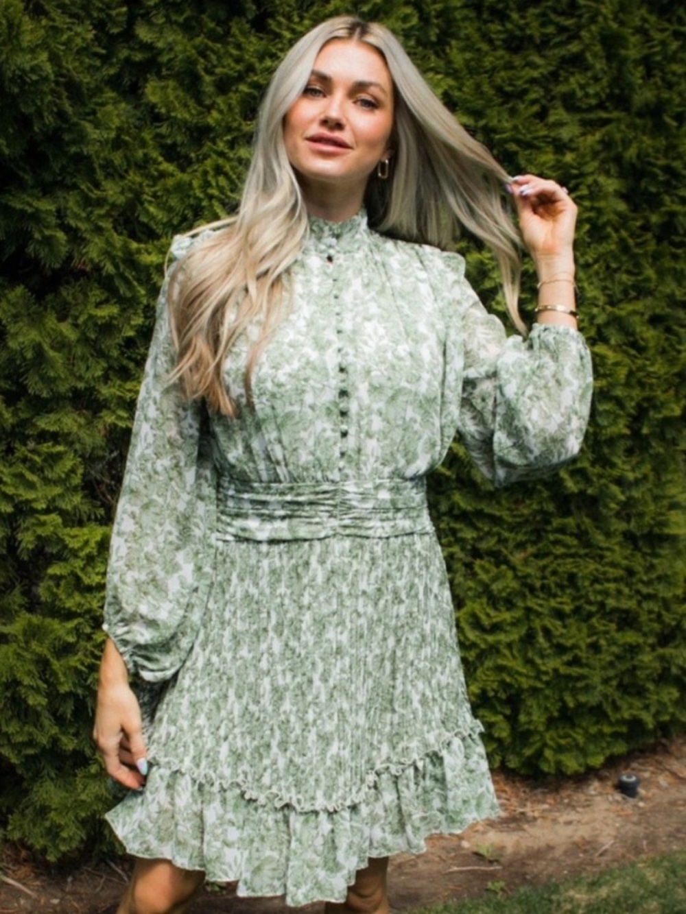 Ivy City Co Brynley Dress Green White Size L